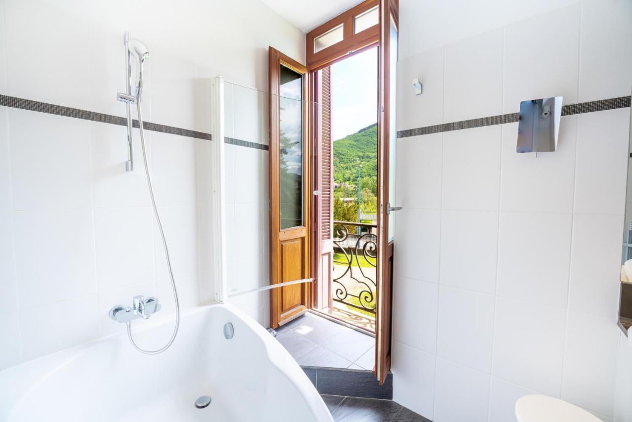 Le Manoir D'Agnes Logis Hotel Restaurant Tarascon-sur-Ariège Buitenkant foto